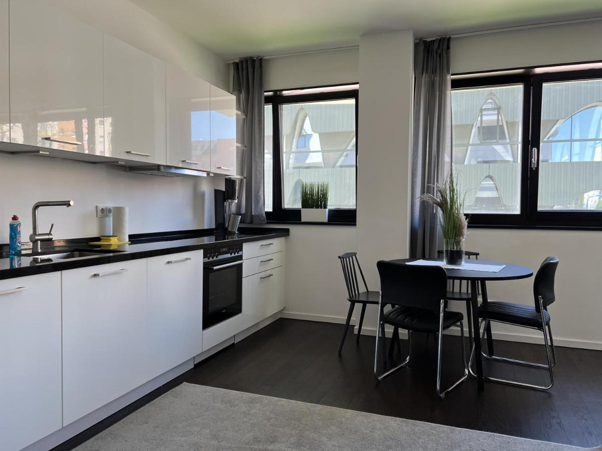 Luxury Waterfront Apartment Berlin Exteriör bild