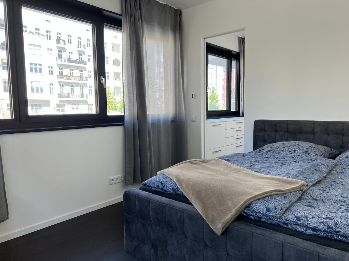 Luxury Waterfront Apartment Berlin Exteriör bild
