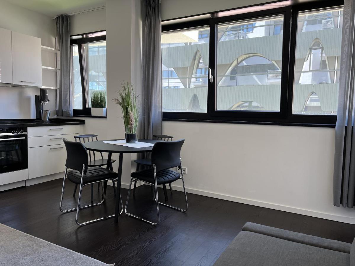 Luxury Waterfront Apartment Berlin Exteriör bild